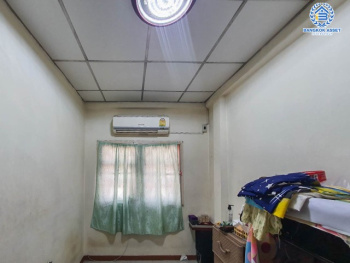 *****ทาวน์เฮ้าส์มือสองย่านกรุงเทพมหานคร ม.วัชรธานี บางแวก #หลังมุม เนื้อที่กว้างขวางถึงเกือบ 24 ตร.ว. ฟังก์ชัน 3 ห้องนอน 2 ห้องน้ำ 2 ที่จอดรถ บ้านสภาพดี บนทำเลเยี่ยม ใกล้รถรถไฟฟ้าสายสีน้ำเงิน "สถานีหลักสอง", เดอะมอลล์บางแค และทางด่วน "พรานนก-ศิริราช"